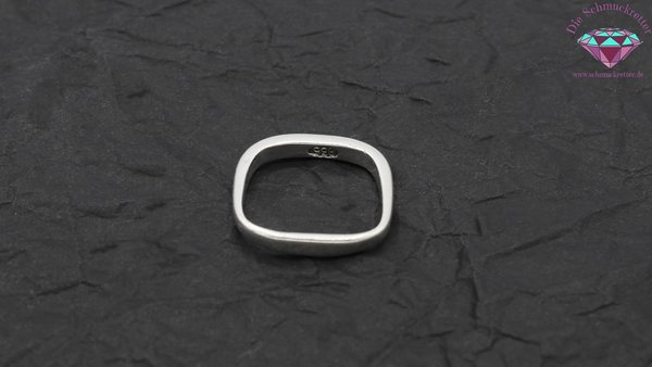 Eckiger 835 Silber Ring, Größe 49