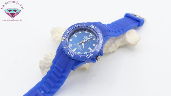 Blaue Armbanduhr von 'Amber Time'