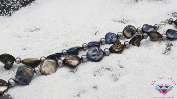 Halskette mit Süßwasserperlen & Perlmutt - 925 Silber Verschluss